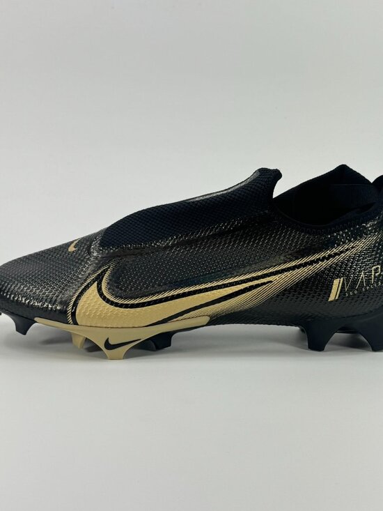 Nike Vapor Edge Pro 360 \'Black Metallic Gold\' CV6345-004 Football size 12